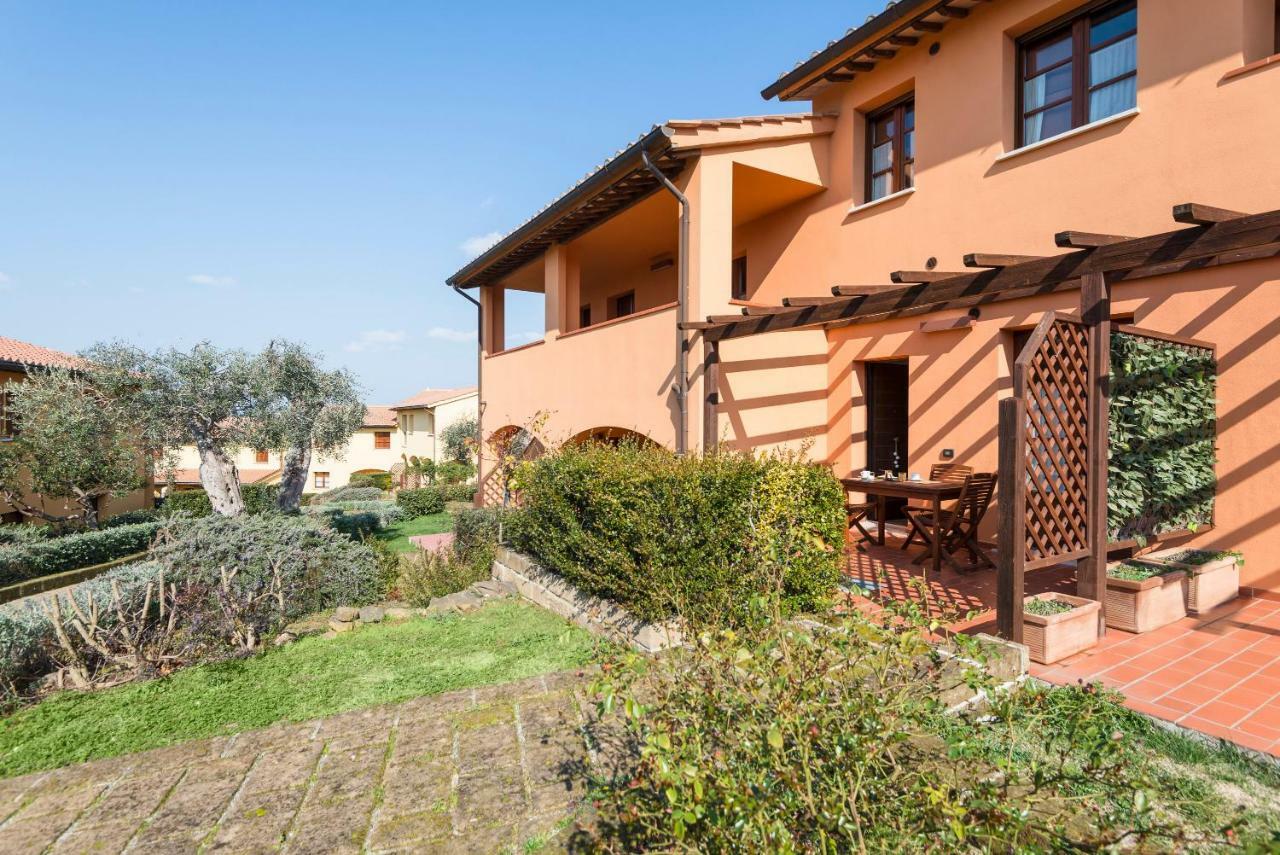 Romantic & Charming Apartment Scarlino Exterior photo